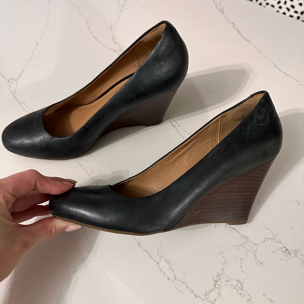 Lightly worn comfortable Clark wedge